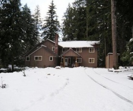 Holiday Home 03MBH The Glacier Lodge Sleeps 26!