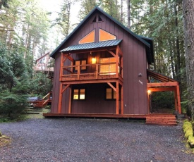 Holiday Home Mt- Baker Lodging - Snowline Cabin #69SL - Upscale - Hot Tub - BBQ - Sleeps 8