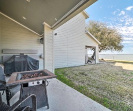 Airy Lake Livingston Townhome with Shared Pool!