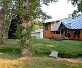 Chickadee Chalet by AAA Red Lodge Rentals