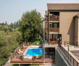 The Pine Lodge on Whitefish River, Ascend Hotel Collection