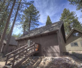 Cozy Mountain Hideaway by Lake Tahoe Accommodations