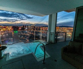 Dream Penthouse at Palms Place