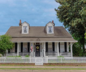 Riverboat Bed & Breakfast