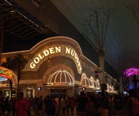 Golden Nugget Hotel & Casino Las Vegas