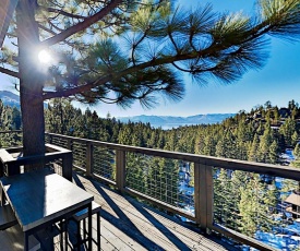 Mountain & Lake-View Hideaway with Alfresco Dining Duplex