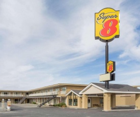 Super 8 by Wyndham Wells