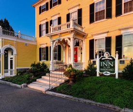 Inn by the Bandstand