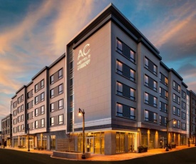 AC Hotel by Marriott Portsmouth Downtown/Waterfront