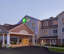 Holiday Inn Express & Suites Tilton, an IHG Hotel