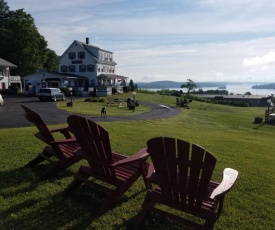 Grand View Motel and Cottages