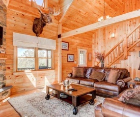 OE Beautiful modern log home on 17 acres, private, views, fire pit, Ping Pong, AC!