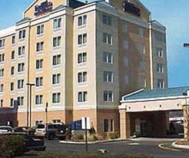 Fairfield Inn & Suites Woodbridge