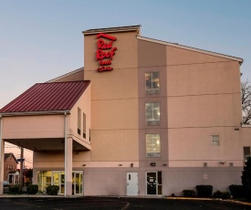 Red Roof Inn & Suites Philadelphia - Bellmawr