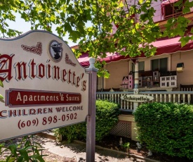 Antoinette's Apartments & Suites