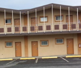 Hallmark Motel