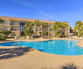 Ground-Floor Condo, Walk to Beach and Casino!