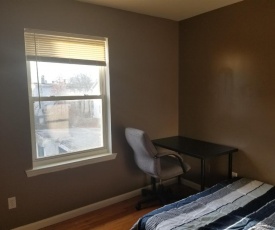 Private room near EWR and NYC