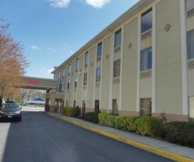 Red Roof Inn & Suites Galloway