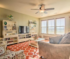 Charming Townhome with Patio, Less Than 5 Mi to Beach!