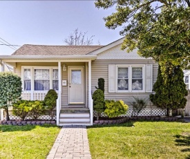 Trendy North Wildwood Home - 4 Blocks to the Beach