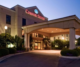 Comfort Suites