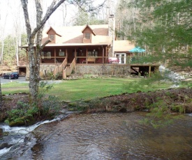 Creekside Paradise Bed and Breakfast