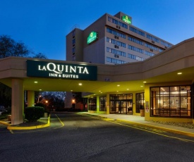 La Quinta by Wyndham Secaucus Meadowlands