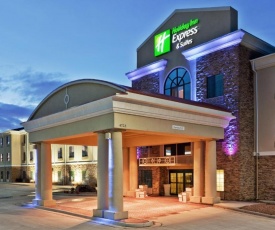 Holiday Inn Express & Suites Clovis, an IHG Hotel