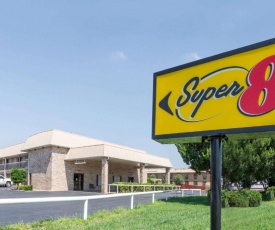 Super 8 by Wyndham Clovis