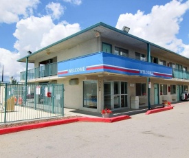 Motel 6-Gallup, NM