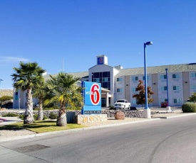 Motel 6-Las Cruces, NM - Telshor