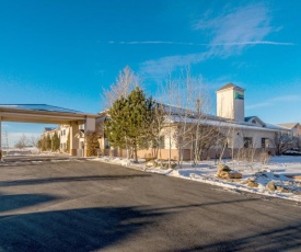 Holiday Inn Express Hotel & Suites Raton, an IHG Hotel