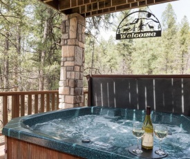 Cedar Creek Retreat, 4 Bedrooms, Sleeps 10, WiFi, Hot Tub, Gas Grill