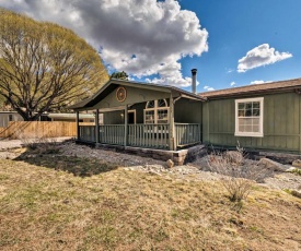 Charming Ruidoso Cabin - 13 Mi to Ski Apache!