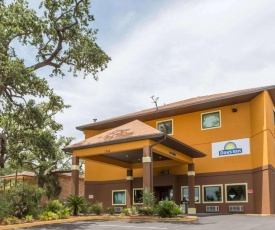 Days Inn by Wyndham Biloxi Beach