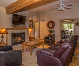 Tanglewood, Cabin at Ruidoso, with Forest View