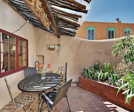 Reposada - Charming Condo with Courtyard & Fireplaces condo