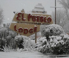 El Pueblo Lodge