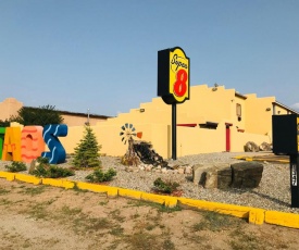 Super 8 by Wyndham Taos