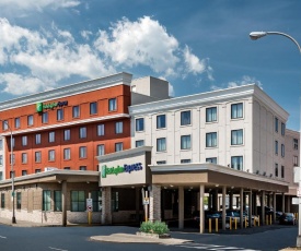 Holiday Inn Express Albany Downtown, an IHG Hotel