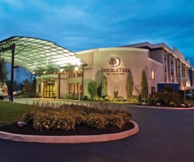 DoubleTree by Hilton Buffalo-Amherst