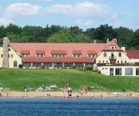 Potawatomi Inn & Cabins