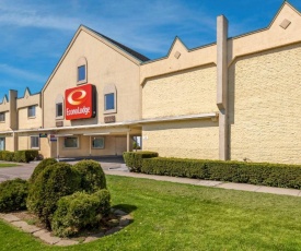 Econo Lodge Cortland