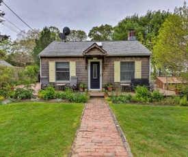 Cute East Hampton Cottage with Patio - Walk to Beach