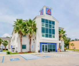 Motel 6-Biloxi, MS - Beach