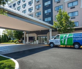 Holiday Inn Express Hauppauge-Long Island, an IHG Hotel