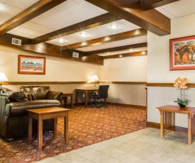 Clarion Inn & Suites Lake George