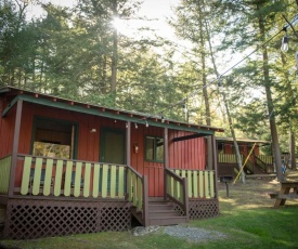 Forest Hill Lodging