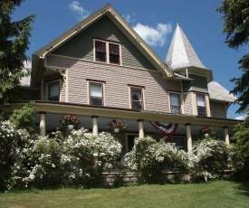 Margaretville Mountain Inn B&B